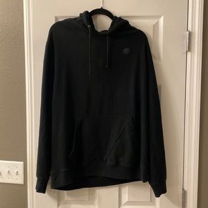 Men’s Volcom black hoodie